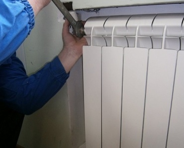 Монтаж/установка радиаторов отопления в квартире